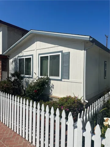 133 12th Street, Seal Beach, California 90740