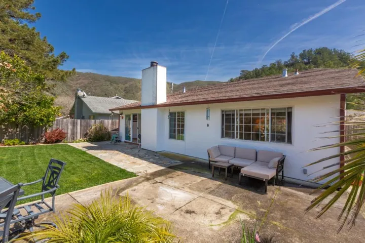 1245 Glacier Ave, Pacifica, California 94044