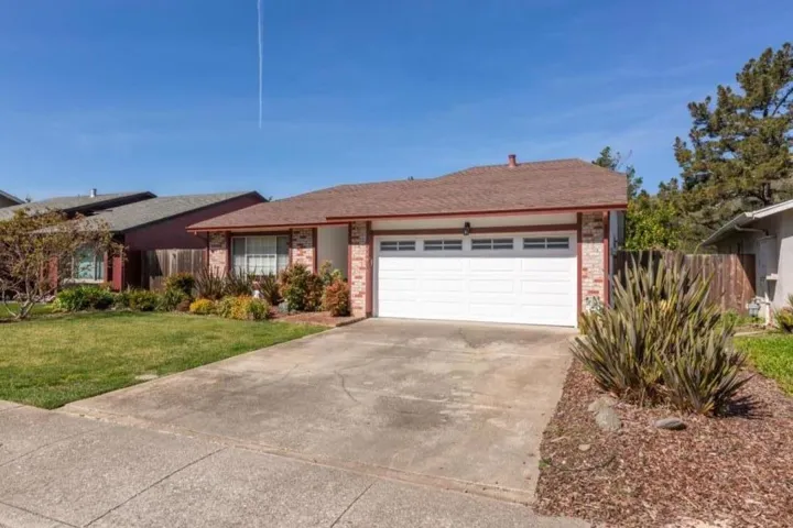 1245 Glacier Ave, Pacifica, California 94044
