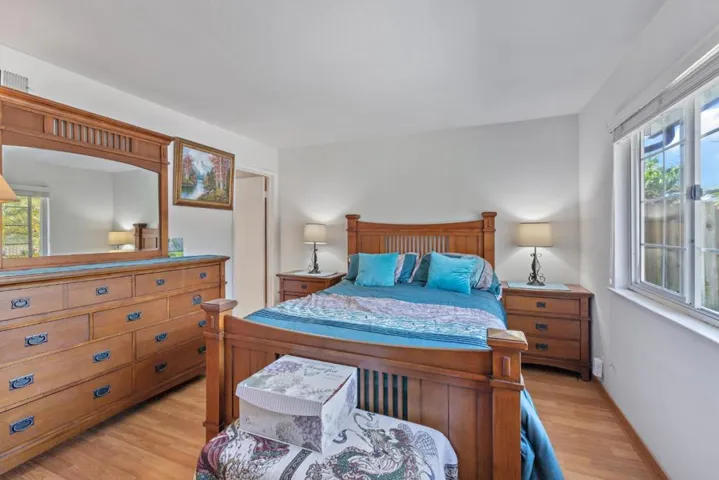 1245 Glacier Ave, Pacifica, California 94044