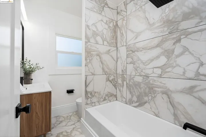 1350 66th St, Berkeley, California 94702