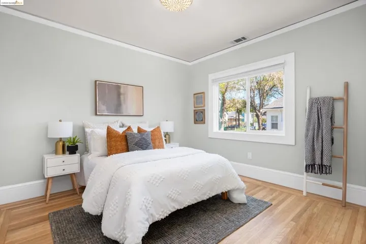 1350 66th St, Berkeley, California 94702