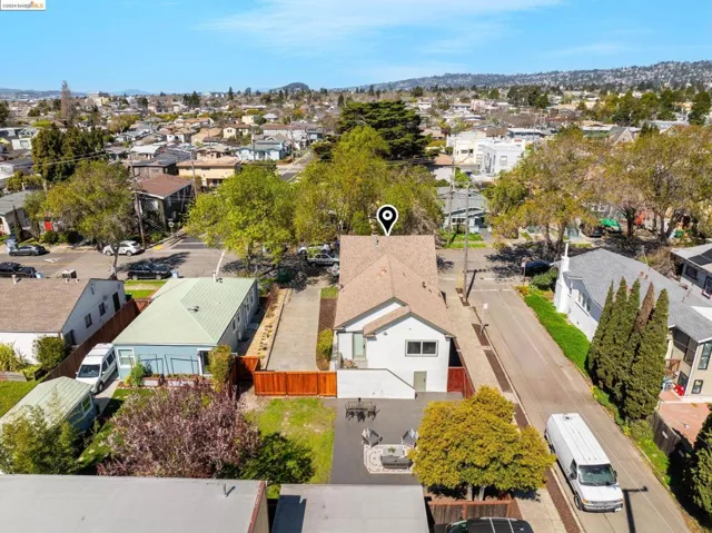 1350 66th St, Berkeley, California 94702