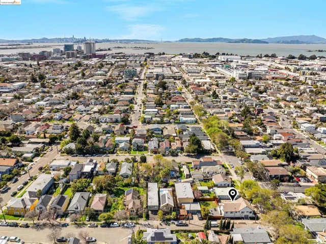 1350 66th St, Berkeley, California 94702