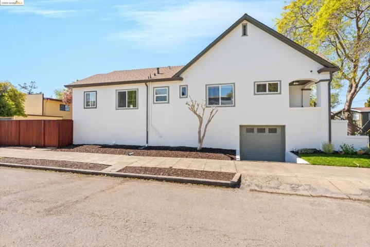 1350 66th St, Berkeley, California 94702