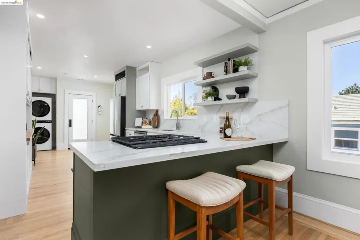 1350 66th St, Berkeley, California 94702