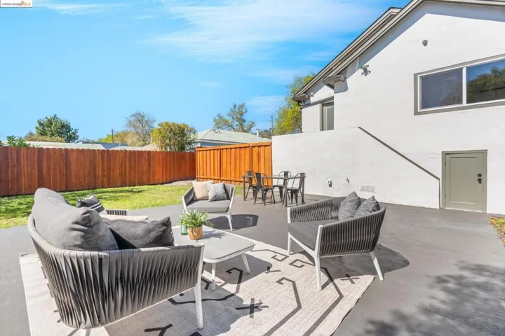 1350 66th St, Berkeley, California 94702