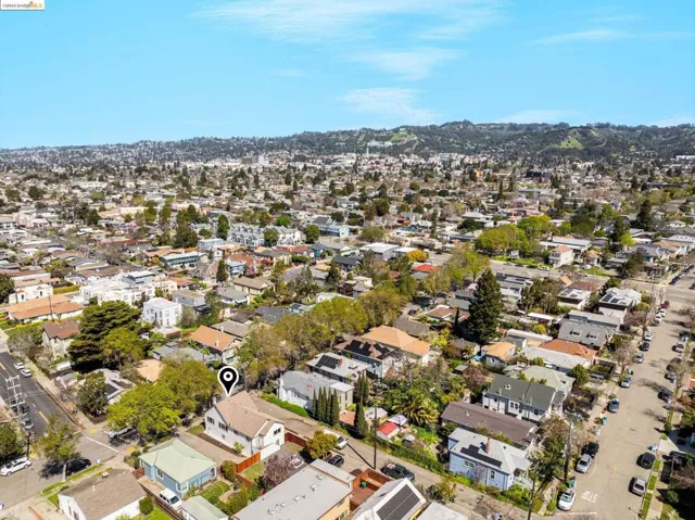 1350 66th St, Berkeley, California 94702