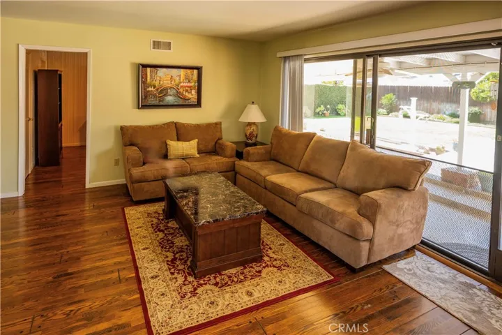 7421 Asman Avenue, West Hills, California 91307