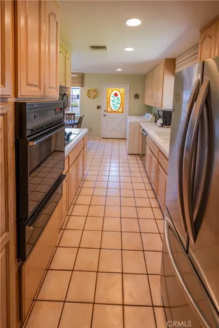 7421 Asman Avenue, West Hills, California 91307