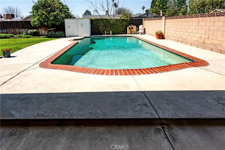 7421 Asman Avenue, West Hills, California 91307