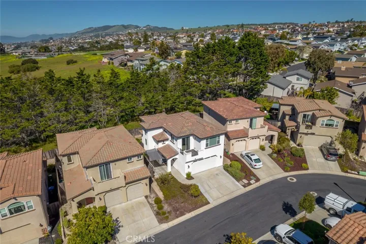 116 Village Circle, Pismo Beach, California 93449
