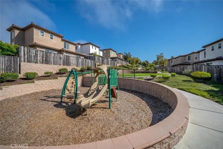 116 Village Circle, Pismo Beach, California 93449