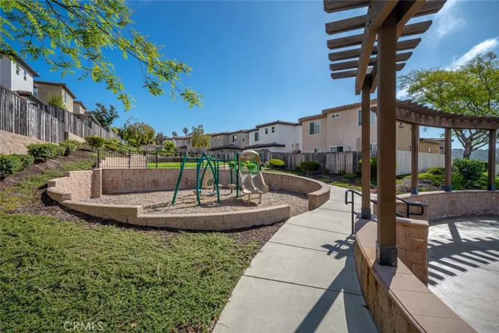 116 Village Circle, Pismo Beach, California 93449