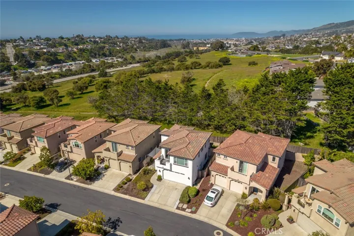 116 Village Circle, Pismo Beach, California 93449