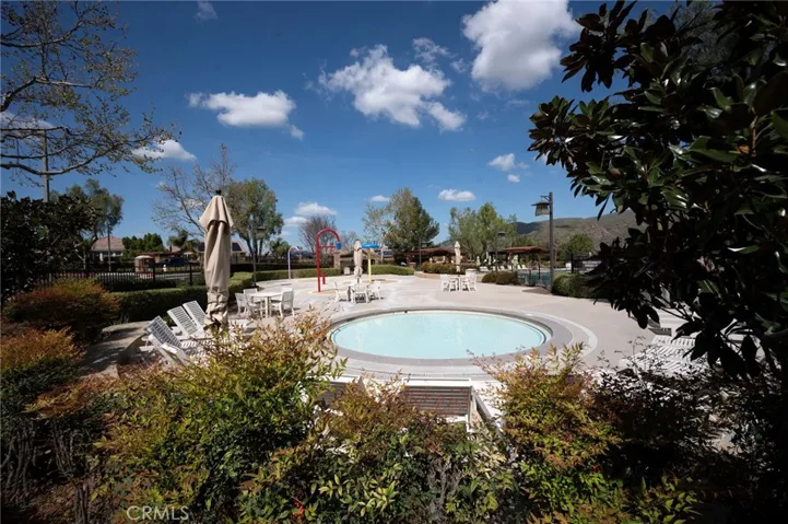 Community pool