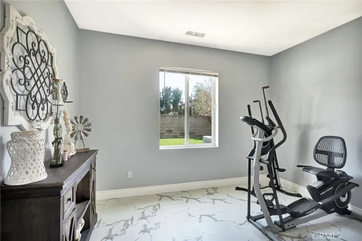11793 Silver Birch Road, Corona, California 92883