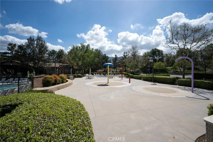 11793 Silver Birch Road, Corona, California 92883