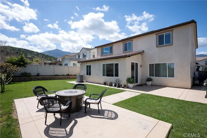 11793 Silver Birch Road, Corona, California 92883