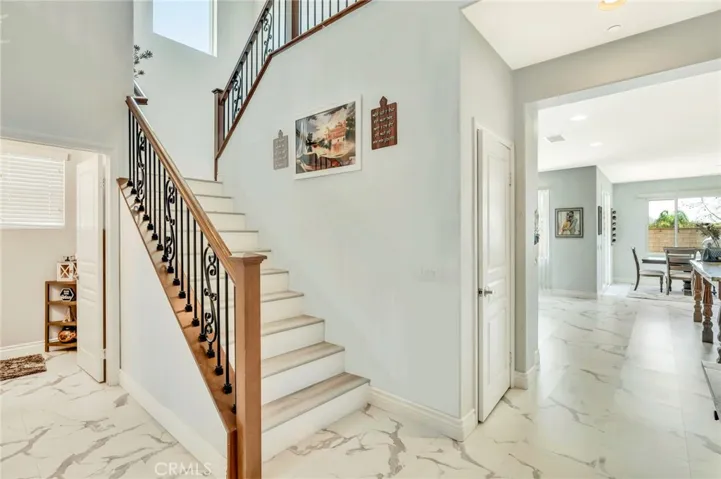 11793 Silver Birch Road, Corona, California 92883