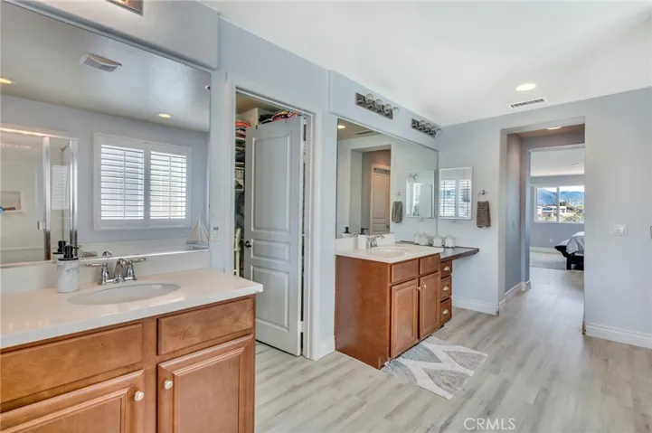 11793 Silver Birch Road, Corona, California 92883