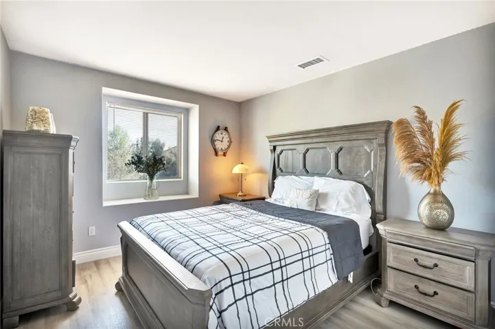11793 Silver Birch Road, Corona, California 92883