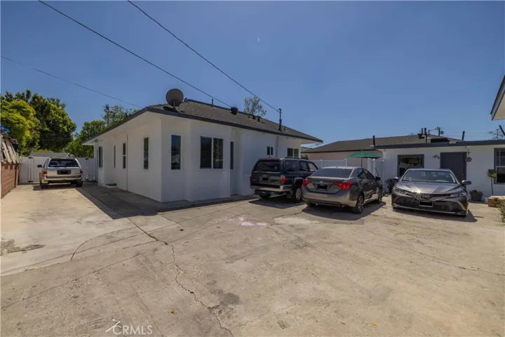 2314 N Bristol Street, Santa Ana, California 92706