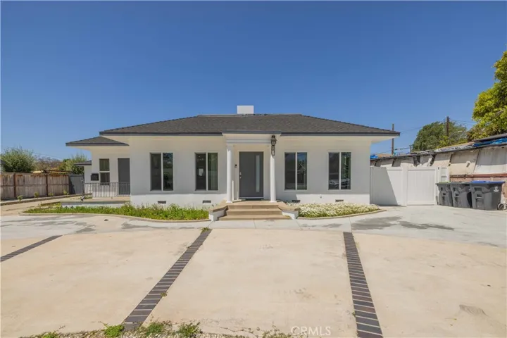 2314 N Bristol Street, Santa Ana, California 92706
