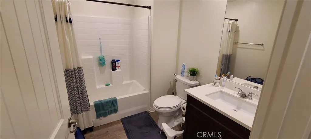 7116 Vernazza Place, Eastvale, California 92880