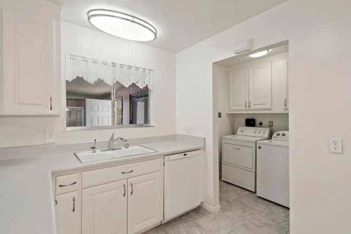 1400 Bouret Drive, San Jose, California 95118
