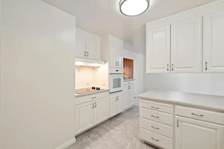 1400 Bouret Drive, San Jose, California 95118