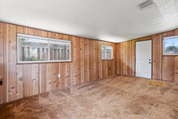 1400 Bouret Drive, San Jose, California 95118
