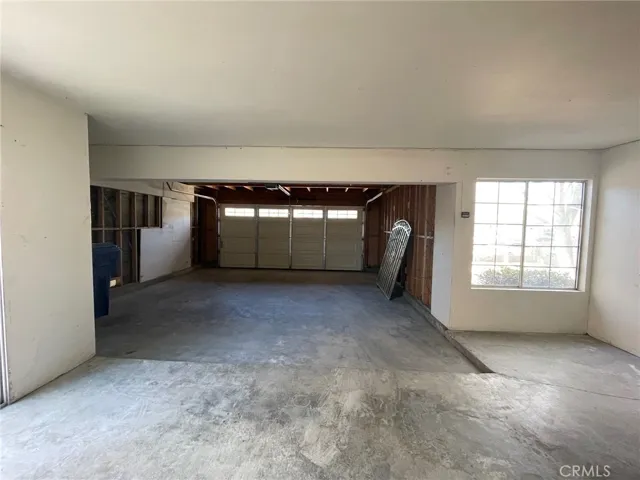 2331 E Kildare Street, Lancaster, California 93535
