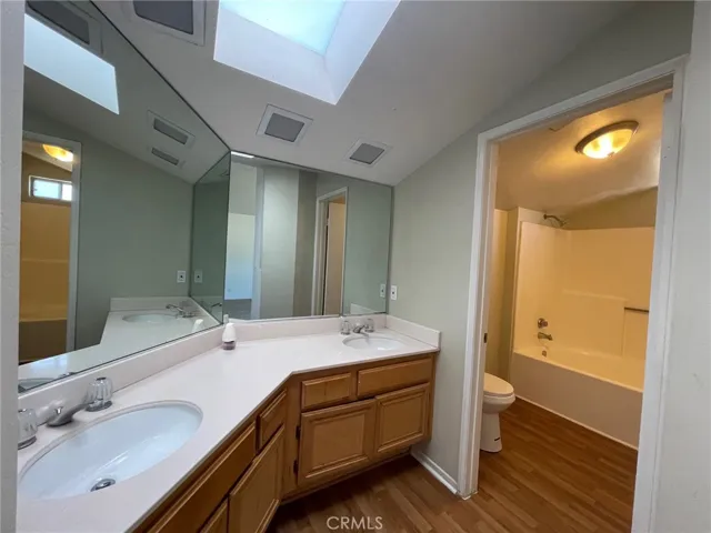 2331 E Kildare Street, Lancaster, California 93535
