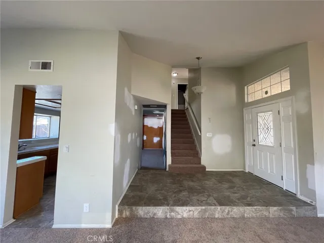 2331 E Kildare Street, Lancaster, California 93535