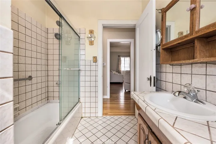 2821 Vaquero Avenue, Los Angeles, California 90032