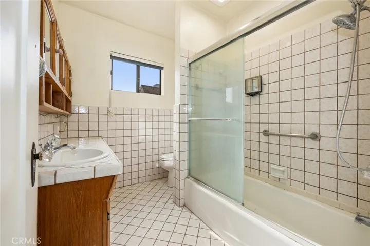 2821 Vaquero Avenue, Los Angeles, California 90032