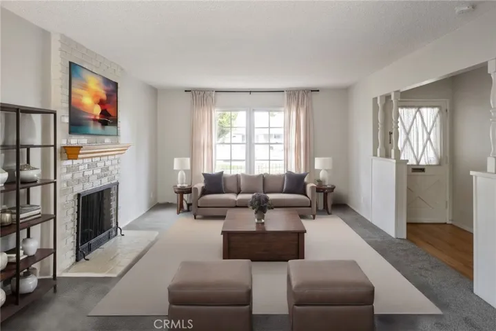 614 E Hoover Avenue, Orange, California 92867
