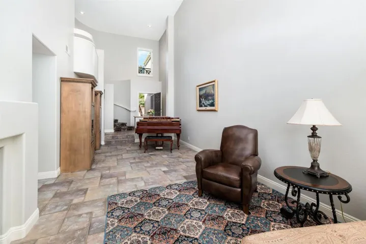 6908 Thrush Place, Carlsbad, California 92011