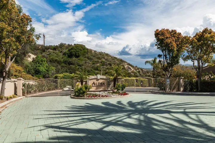 6908 Thrush Place, Carlsbad, California 92011