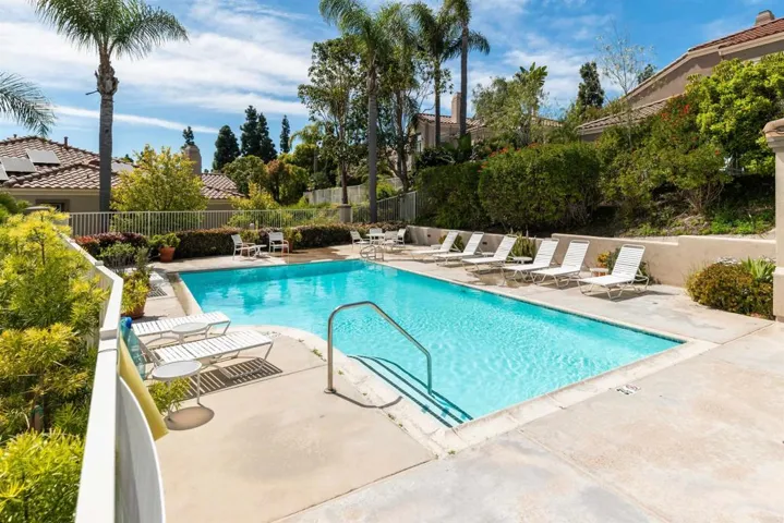 6908 Thrush Place, Carlsbad, California 92011