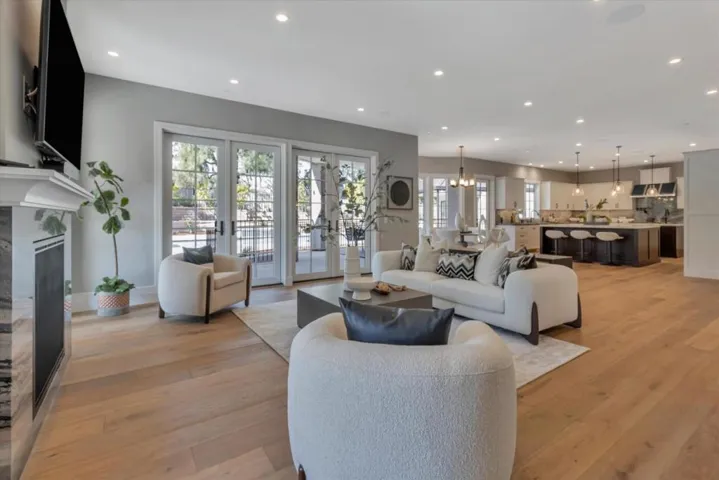 16005 Greenwood Lane, Monte Sereno, California 95030