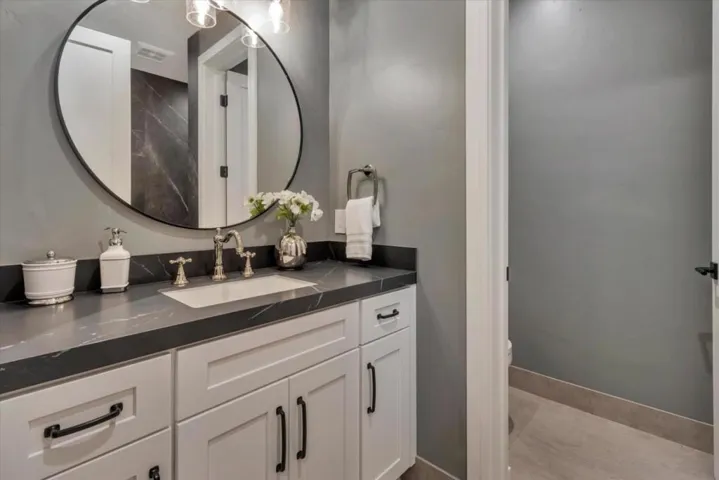 16005 Greenwood Lane, Monte Sereno, California 95030
