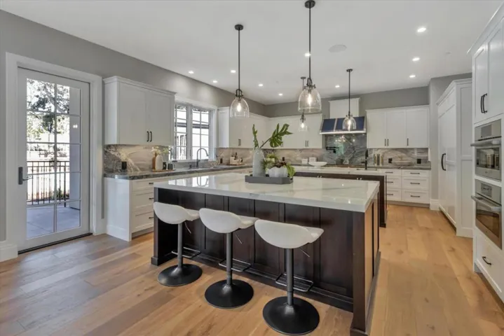 16005 Greenwood Lane, Monte Sereno, California 95030