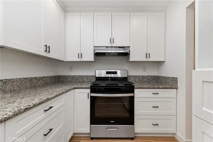 256 E Mission Road, Corona, California 92879