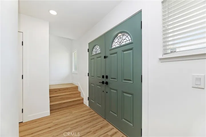 256 E Mission Road, Corona, California 92879