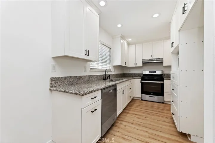256 E Mission Road, Corona, California 92879