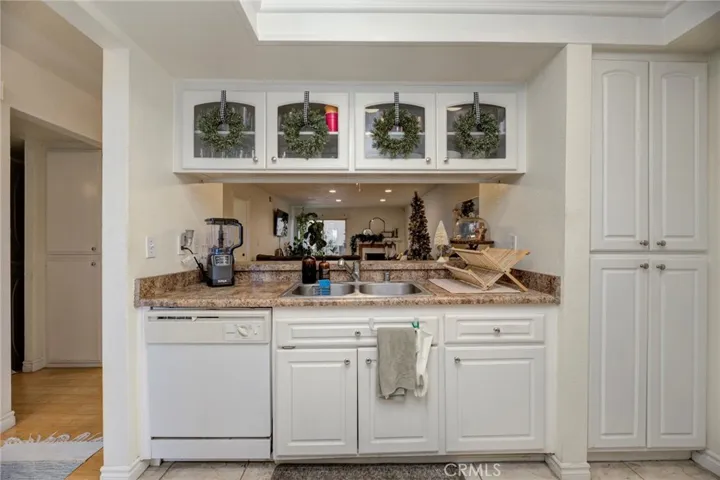 1919 E Beverly Way 202, Long Beach, California 90802