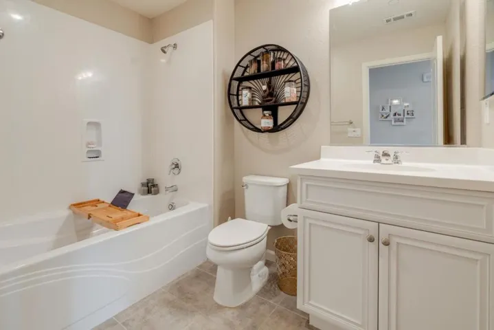 119 Sunswept Court, Hayward, California 94544
