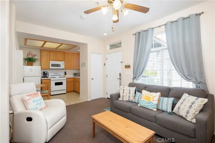 444 Pier Avenue 8, Oceano, California 93445